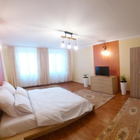 Villa Rhs Host à Bistriţa Extérieur photo