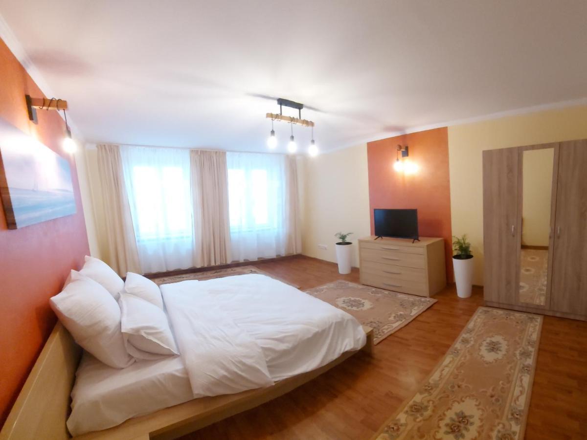 Villa Rhs Host à Bistriţa Extérieur photo